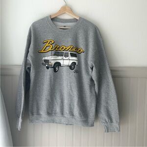 Ford Gray Sweatshirt with Yellow and White Bronco Design size medium